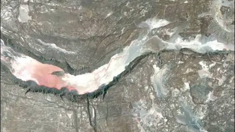 Geologické transformace v Africe: Pomalu se rozdělující tektonická deska