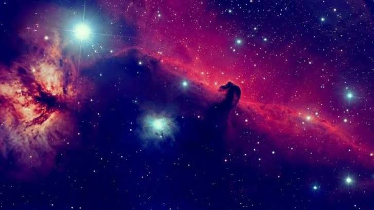 Pozorování Hvězdného Mlha Hlava Koně v Oblasti Qassim