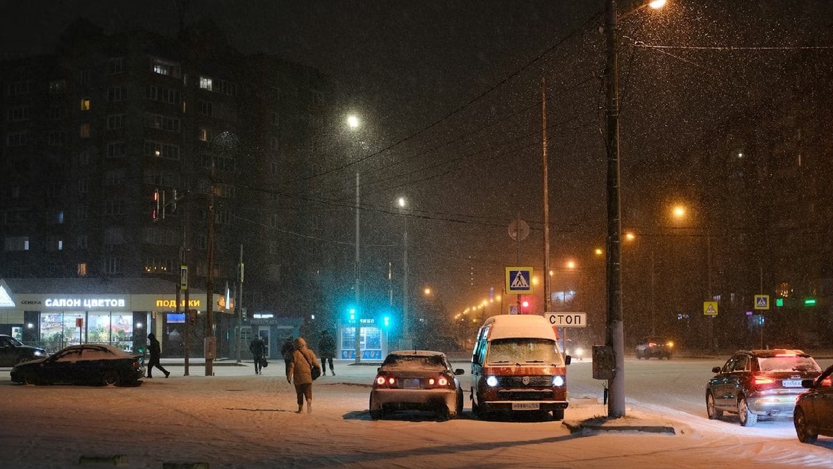 Roli kluzkosti ledu a její vědecké vysvětlení