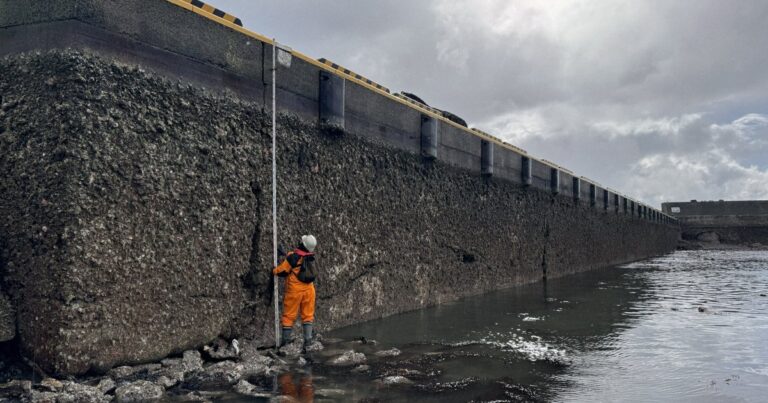 Seismologové a blížící se riziko zemětřesení v oblasti Noto