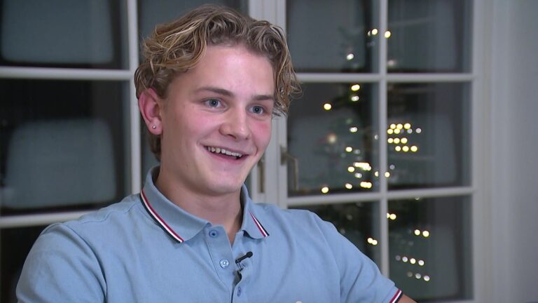 Vliv umělé inteligence na vzdělání: Příběh Romea Sanda Strawbridge