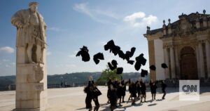 Collaborace LUX-ZEPLIN (LZ) dosáhla historických výsledků ve studiu neutrin