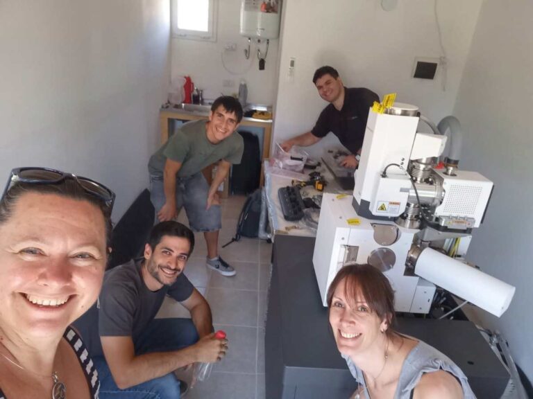 Neuquén uvádí do provozu svůj první elektronický skenovací mikroskop: mezník pro regionální vědu