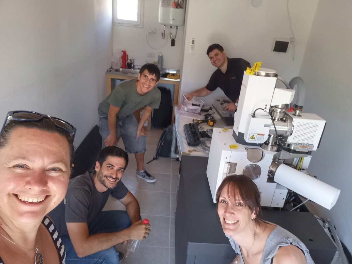 Neuquén uvádí do provozu svůj první elektronický skenovací mikroskop: mezník pro regionální vědu