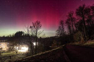 Oberbergischer Kreis: Polarlichter erhellen den Himmel