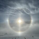 Okouzlující sluneční halo v části Vallecamonica