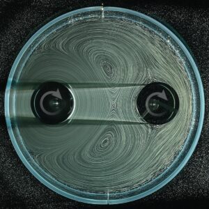 Průlomové převodovky poháněné vodou fungují bez zubů nebo přímého kontaktu