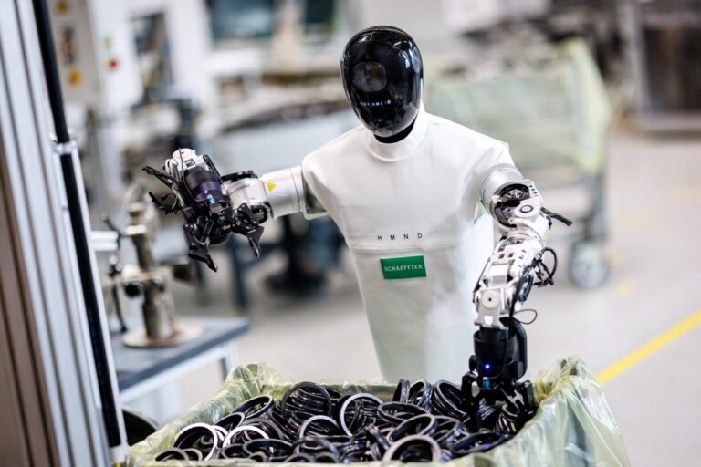 Schaeffler plánuje využití humanoidních robotů v produkci